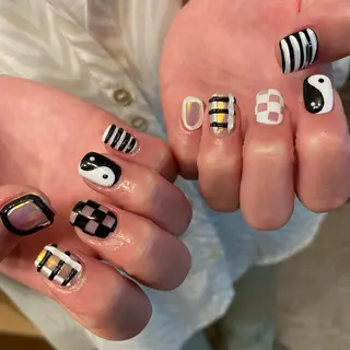 ネイル Amber21.所属・Nagahama Akariのネイルデザイン