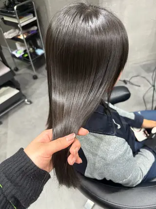 セミロング パーマ オルソーヘアー所属・mako /カラーモデル募集中のヘアスタイル