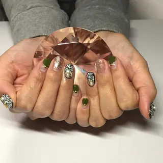 ネイル RuxuryNail ／RiAnnaのネイルデザイン