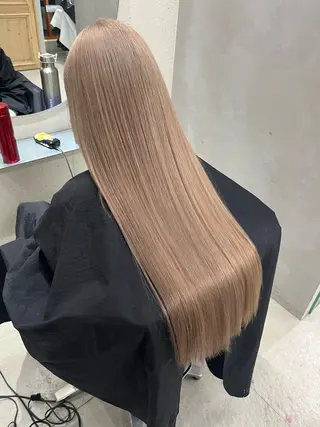 セミロング カラー ヘアアレンジ 高島 凜のヘアスタイル