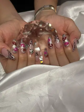 ネイル hinata池袋 🎀WOLTOKYOのネイルデザイン