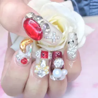 ネイル エステとネイル ローズコンフォートのネイルデザイン