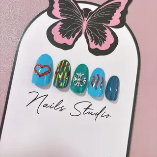 ネイル MignonReve所属・MignonReve 🎀Sayaのネイルデザイン