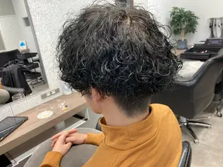 カラー パーマ メンズ shell国分寺所属・男のスタイル革命 健太郎✂︎のヘアスタイル