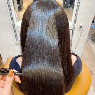 ミディアム 代表山口ひな 髪質改善のプロのヘアスタイル