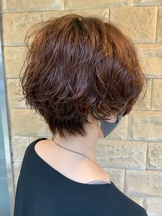 ショート 美髪ストレート AOYAGIのヘアスタイル