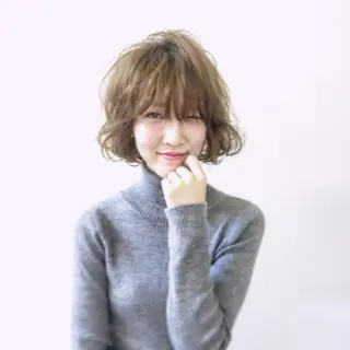 ミディアム カラー パーマ 芝 幸大のヘアスタイル