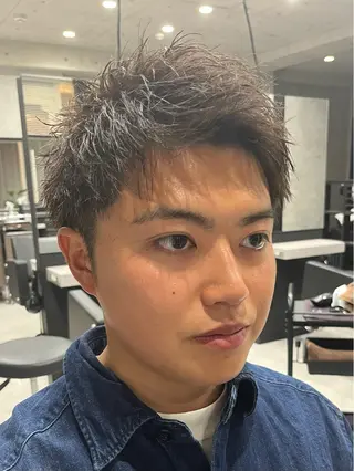 ショート メンズ 【店長】メンズ職人 短髪　ハイトーン🔥のヘアスタイル