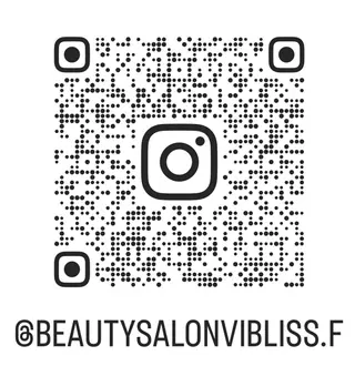 ネイル VIBLISS福岡店 yurichanのネイルデザイン