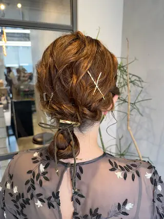 セミロング ヘアアレンジ 透明感カラー✨艶髪 制作🌱山根あゆみのヘアスタイル