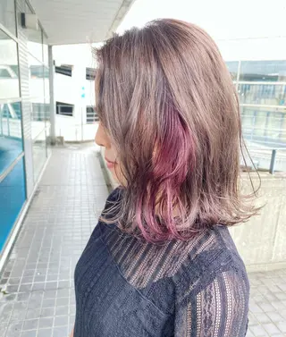 ミディアム カラー Tina所属・「Tina」一木 智之のヘアスタイル