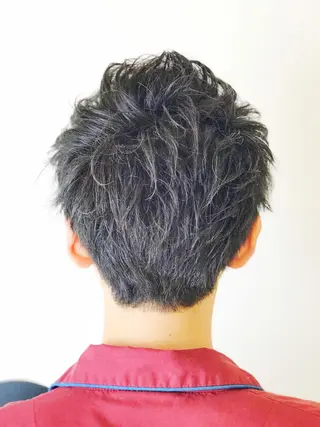 ショート パーマ メンズ 赤み消しカラー /透明感カラー 上長のヘアスタイル