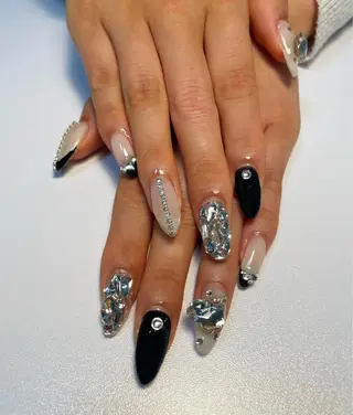 ネイル adorable 〈Kurumi〉のネイルデザイン