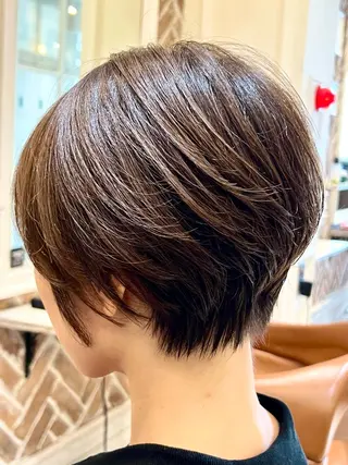 ショート カラー Realme  京都四条烏丸ドゥエby  yk所属・小塚 耀介✂︎ ショートボブ特化のヘアスタイル