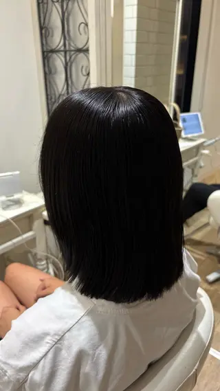 ショート カラー ♣️似合わせカット 艶髪カラーYUUGAのヘアスタイル