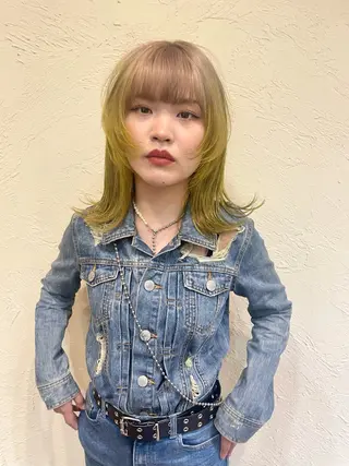 ミディアム ハイトーン/デザイン カラー/るいのヘアスタイル