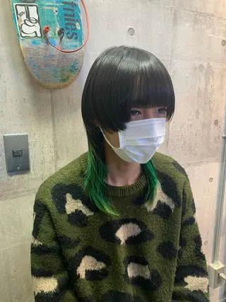 ミディアム カラー ハイトーン/メンズ/ ウルフ特化   小松のヘアスタイル