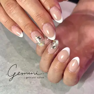 ネイル Gemini. 【ジェミニ】のネイルデザイン