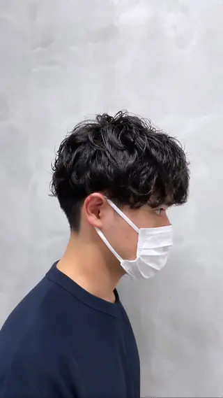 ショート パーマ 山本 佳奈のヘアスタイル