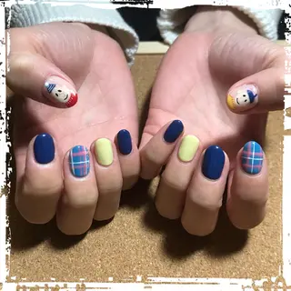 ネイル ECLAT エクラ所属・寺山 千鶴のネイルデザイン