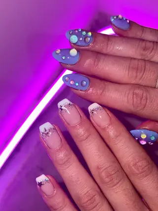 ネイル PINS16✴︎ 原宿ネイリストumiのネイルデザイン