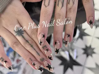 ネイル One Plus Nail Salonのネイルデザイン