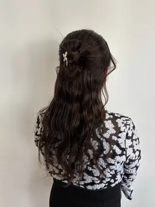 ロング 岡本 彩楓のヘアスタイル