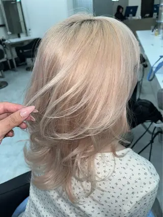 ロング カラー 海外girl/ハイト ーン/riko🫧のヘアスタイル