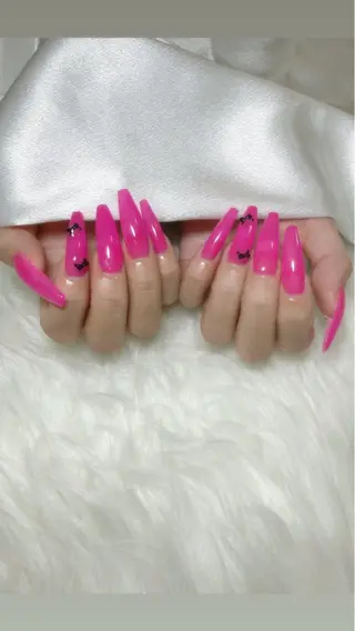 ネイル nailsalon veluneのネイルデザイン