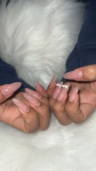 ネイル OPHELIA 𓃛のネイルデザイン