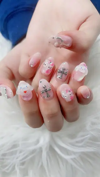 ネイル 菲菲ネイルサロン所属・FF フィフィネイルサロンのネイルデザイン