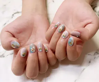 ロング カラー ネイル Q Free nailsのネイルデザイン