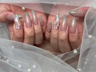 ネイル ToliyDeliy Nail Salonのネイルデザイン