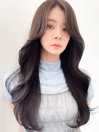 ロング 岡田 聖也のヘアスタイル