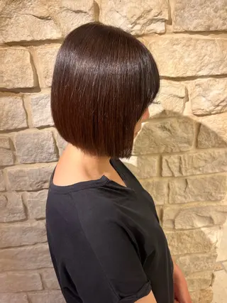 ショート Luce府中所属・透明感カラー🫧 ミクのヘアスタイル