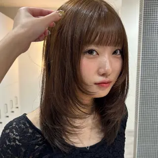 ミディアム RENO /櫻井 まおのヘアスタイル