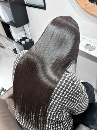 ロング 岡嶋 怜央のヘアスタイル