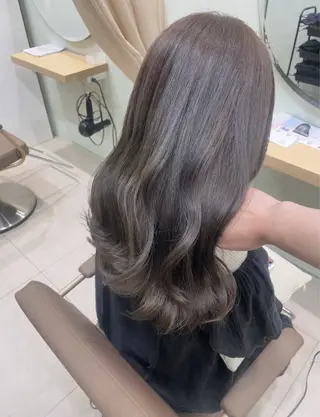 ミディアム 🤍RIRIKA /暖色カラー🧡のヘアスタイル