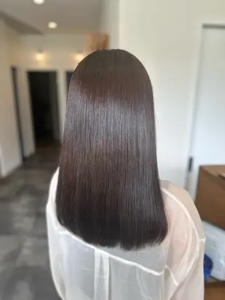 セミロング スズキ ミヤコのヘアスタイル