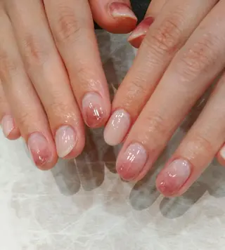 ネイル 會田 瑠衣のネイルデザイン