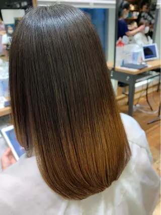 ミディアム カラー パーマ 美髪ヘッドスパ🫧 西山紗奈江💆‍♀️のヘアスタイル