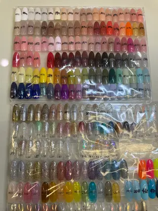 ネイル 大西 雛乃のネイルデザイン