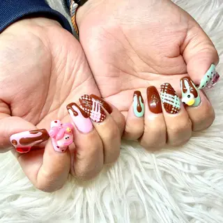 ミディアム My+ Yukaのネイルデザイン