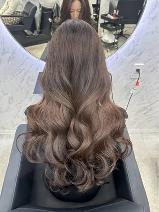 ロング カラー hair salon dot. mooda 韓国風サロン 町田店所属・韓国風ヘア🎀🩶 /♡𝓝𝓸𝓪♡のヘアスタイル