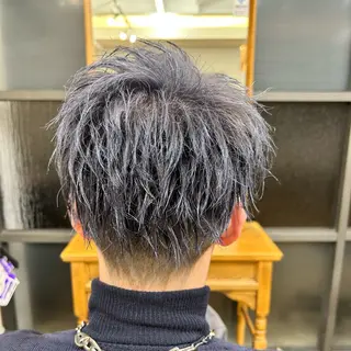 ショート カラー メンズ 西山 良波のヘアスタイル