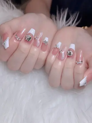 ネイル Lumi Nail 新大久保3‘のネイルデザイン