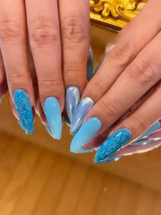 ネイル Atelier nail所属・Atelier 美葵のネイルデザイン