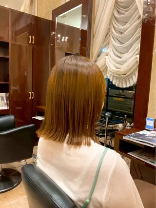 ミディアム 齋藤 若菜のヘアスタイル