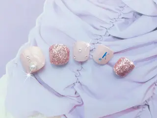 ネイル Jewels nail lily 白楽所属・ネイルサロン Jewels Mのネイルデザイン