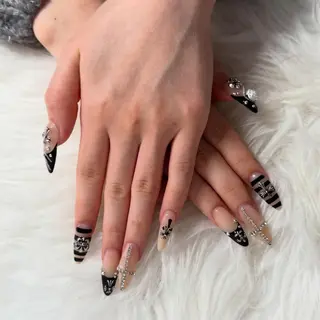 ロング mao .のネイルデザイン